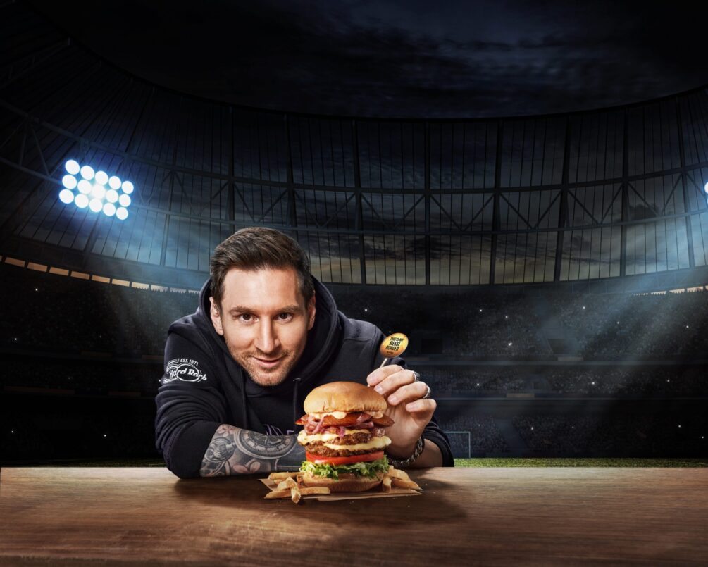 Lionel Messi kreiert Burger für das Hard Rock Cafe